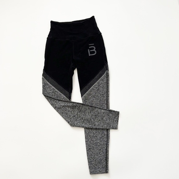 Beyond Yoga Legging - Picture 13 of 14